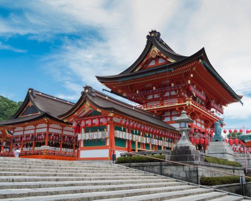 Tempel Fushimi Inari Shrine (Osaka) - Gewijd aan Inari, de Shinto-god van de rijst