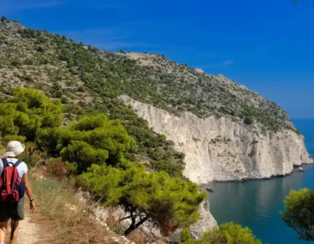 Wandelaar in Puglia